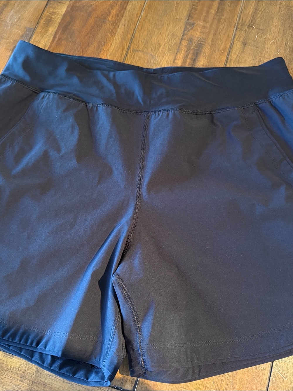 Lands' End Women's Black Athletic Shorts